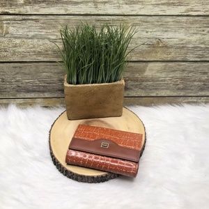 Identity Stronghold Tan Brown Bifold Wallet